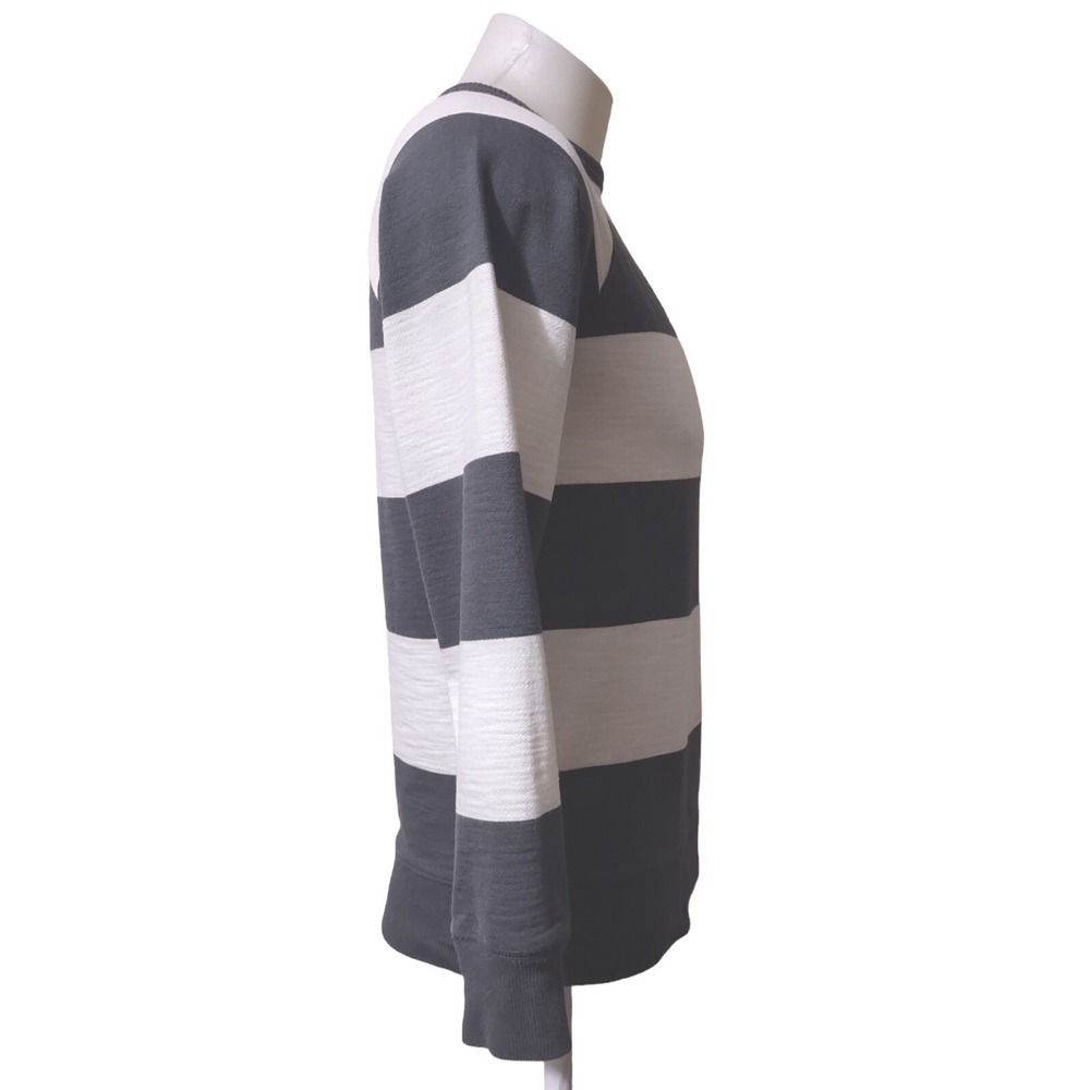 Sweatshirt Old Navy Grey White Striped XL Boys 14-16 Norm Core Streetwear Retro - Picture 2 of 10